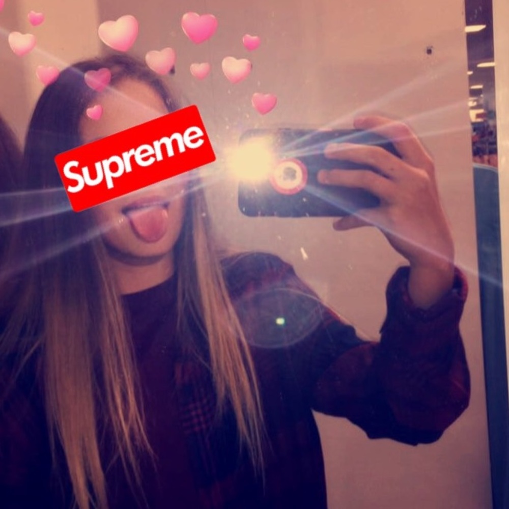 Meet your Posher, Alisha